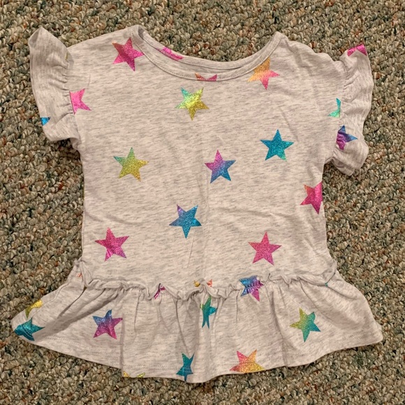 EUC Gray Top with Multi Color Stars 2t